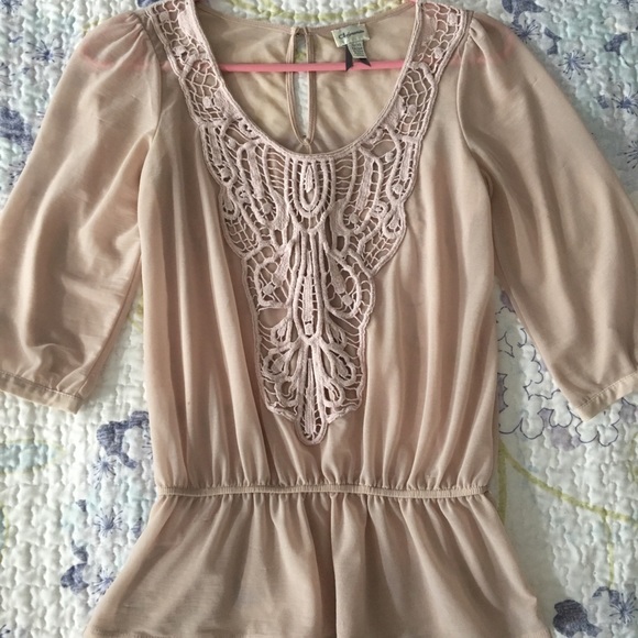 Pale Pink Blouse - Picture 1 of 3